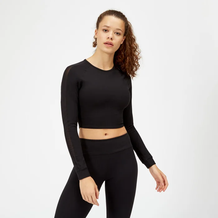Síťovaný Power crop top