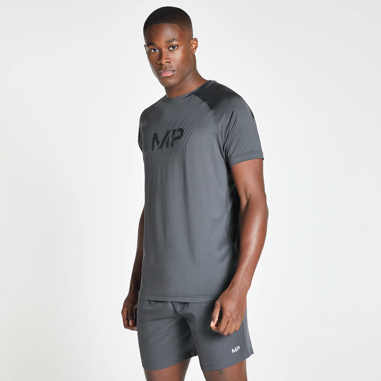 MP Men's Linear Line Graphic Essentials Training Short Sleeve T-Shirt - Gun Metal - XXS Obrázek 1