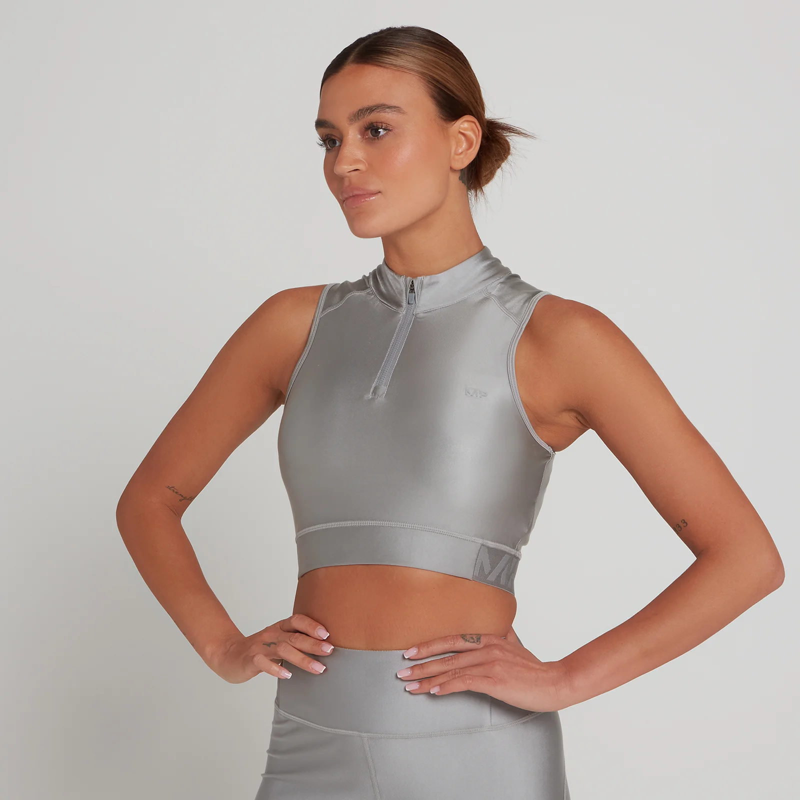 Limitovaná Edice MP Dámský Engage 1/4 Zip Crop Top bez Rukávů – Šedý - XXS Obrázek 1
