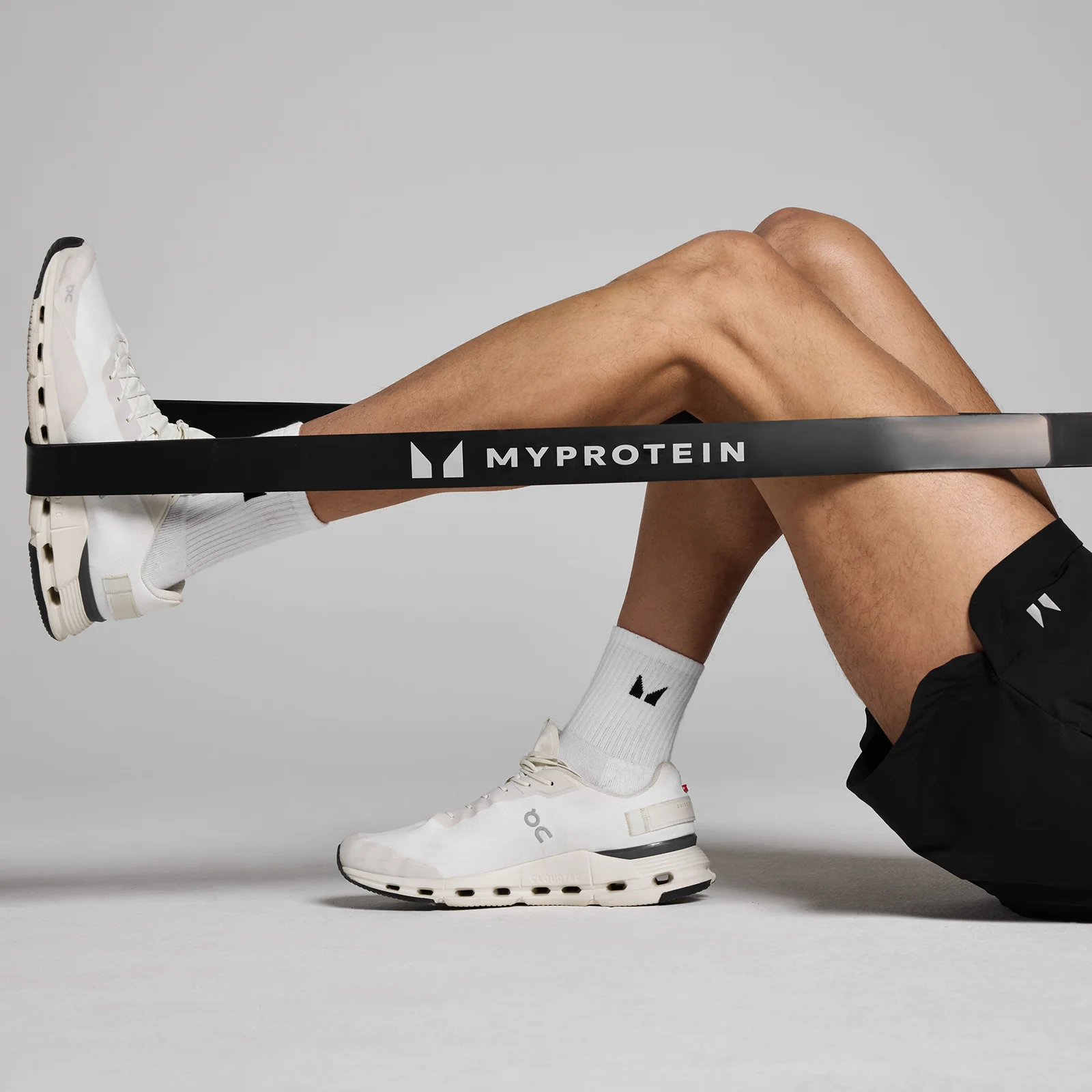 Myprotein Posilovací Gumy – Jednotlivá Guma (23–54 kg) – Černá Obrázek 1