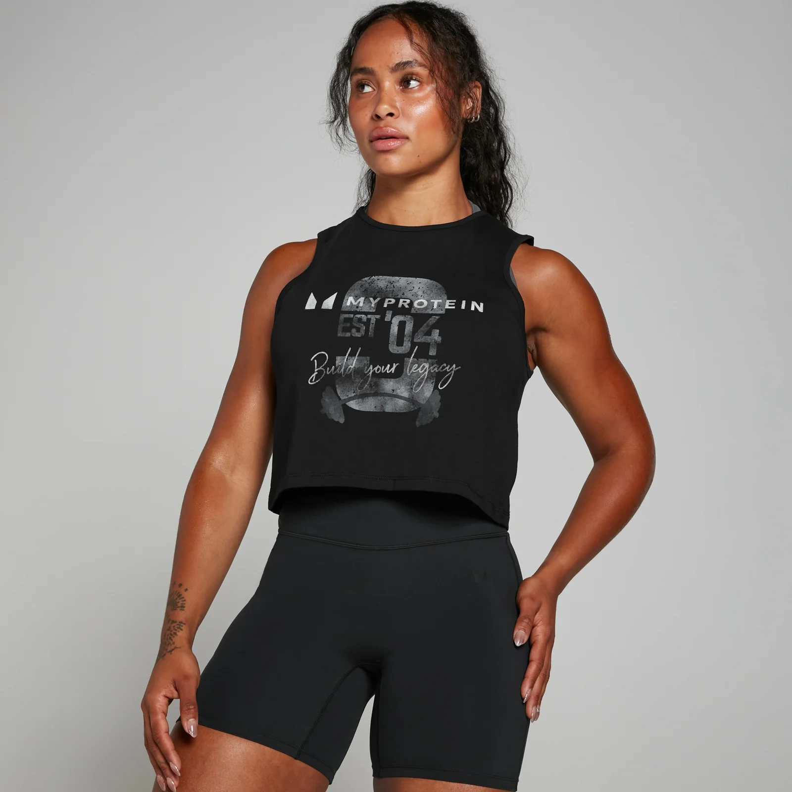 MP Dámské Origin Graphic Zkrácené Tričko bez Rukávů Seprané Černé - XS Obrázek 1